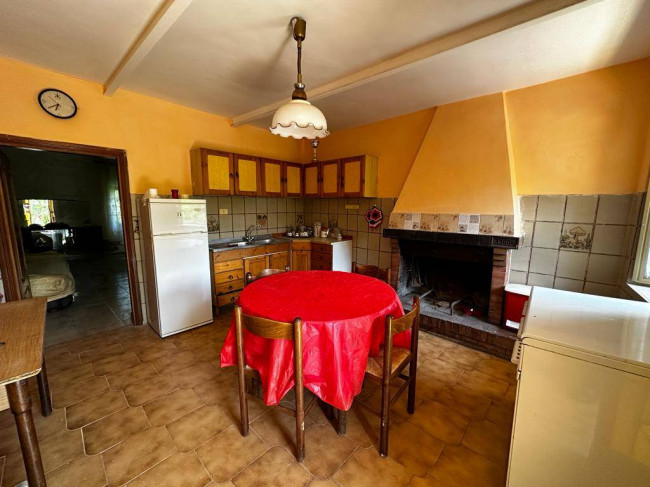 Single House for sale in Santopadre