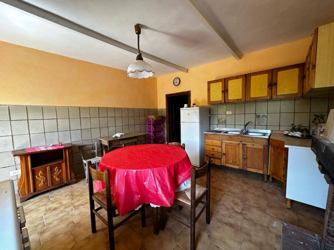 Single House for sale in Santopadre