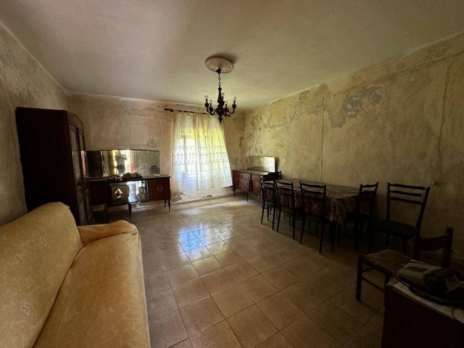 Single House for sale in Santopadre