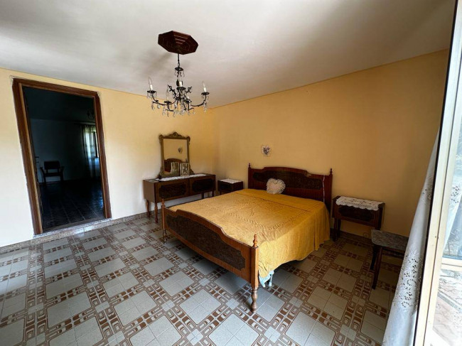 Single House for sale in Santopadre