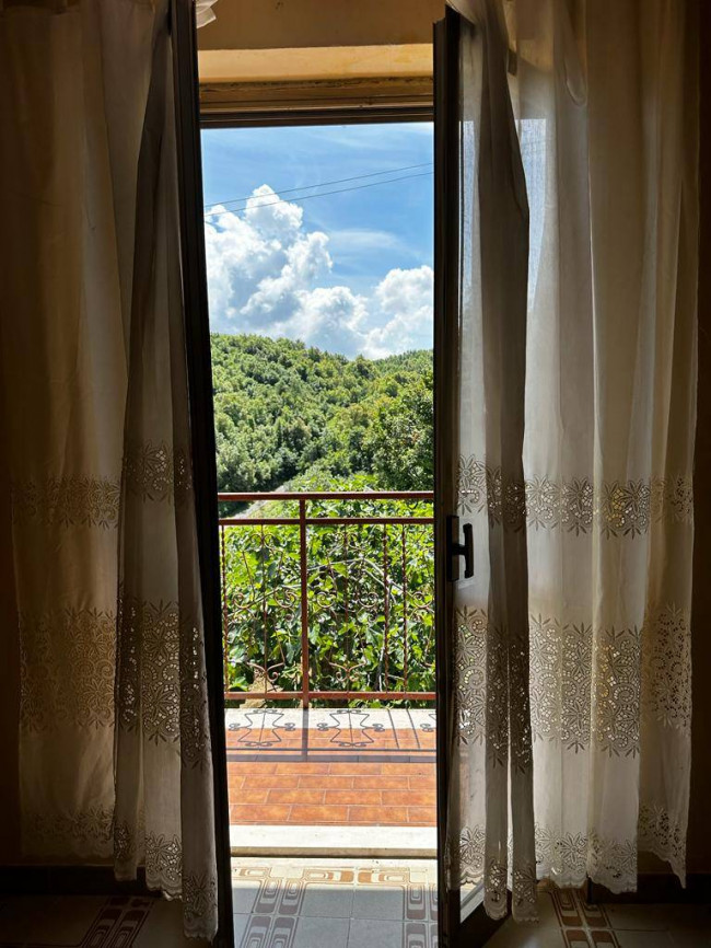 Single House for sale in Santopadre