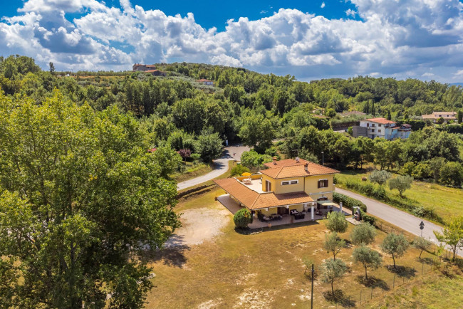 Villa for sale in Fontana Liri