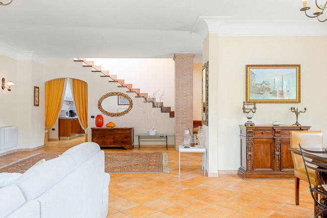 Villa for sale in Fontana Liri