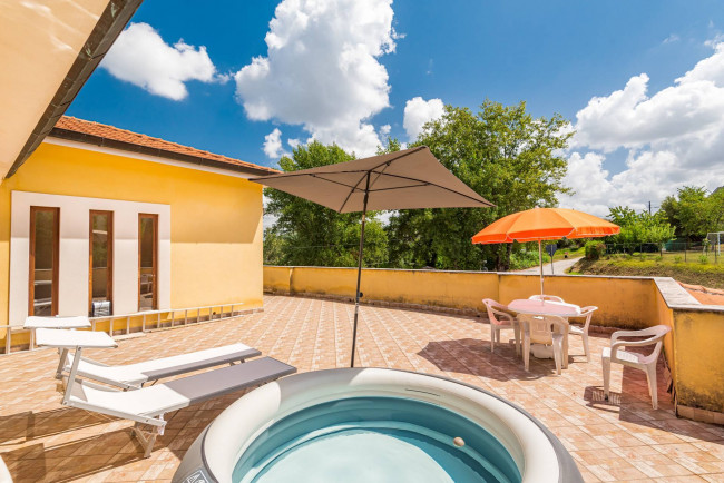 Villa for sale in Fontana Liri