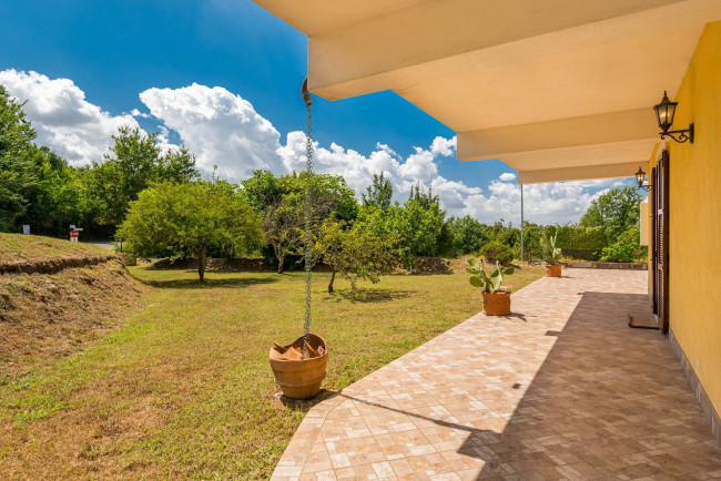 Villa for sale in Fontana Liri