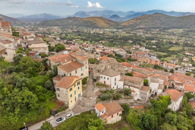 Abitazioni tipiche storiche in vendita a Arce
