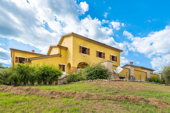 Villa in vendita a Ponte Melfa, Atina (FR)