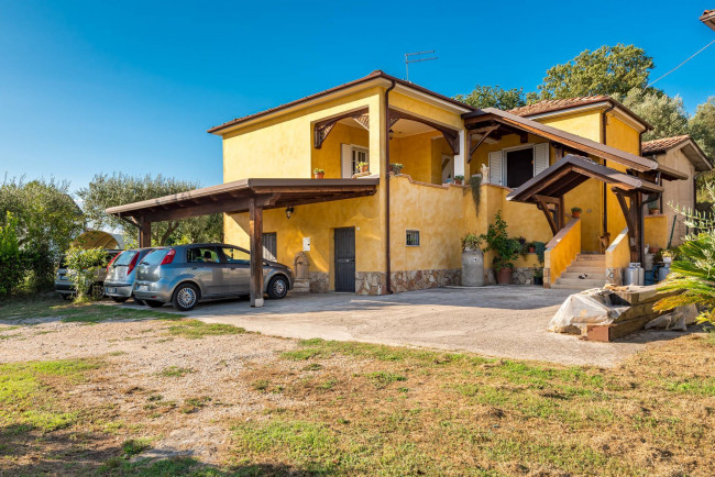 detached house for sale in Ceprano
