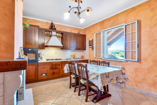 detached house for sale in Ceprano