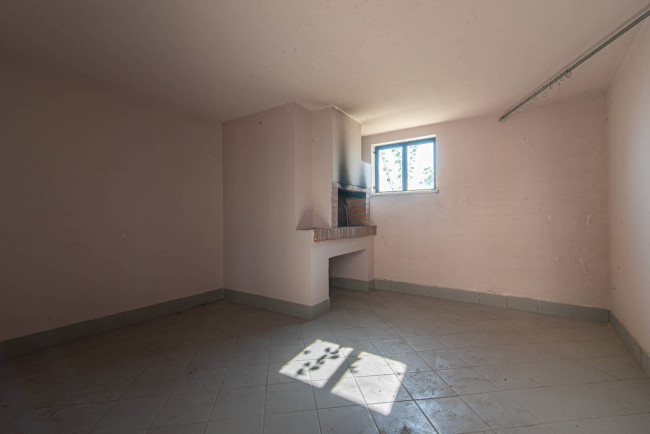 detached house for sale in Torrice