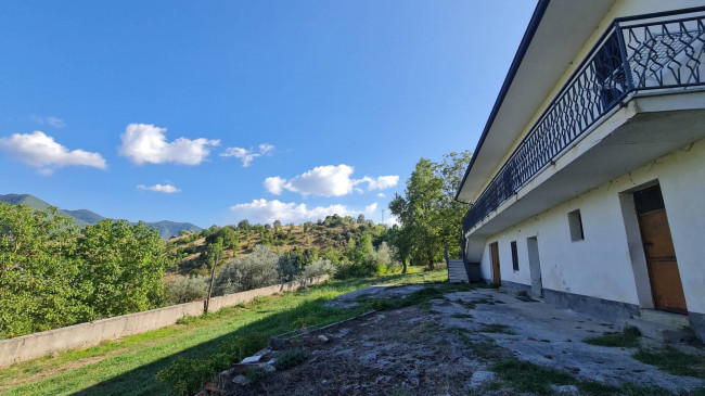 Casale di campagna in vendita a Santopadre