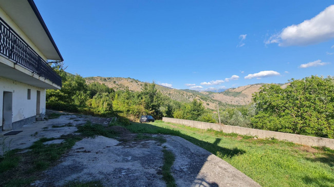 Casale di campagna in vendita a Santopadre