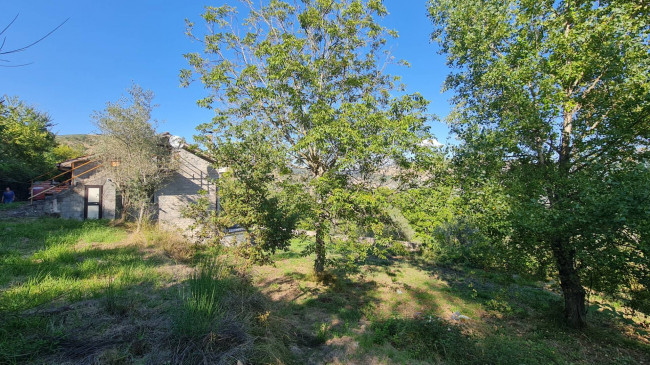Casale di campagna in vendita a Santopadre
