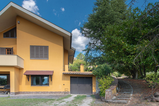 Villa for sale in Ferentino
