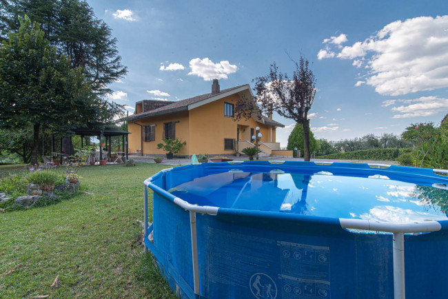 Villa for sale in Ferentino