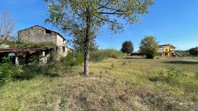farmhouse for sale in Colfelice