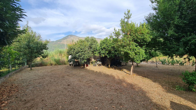 Casa indipendente in vendita a Priverno