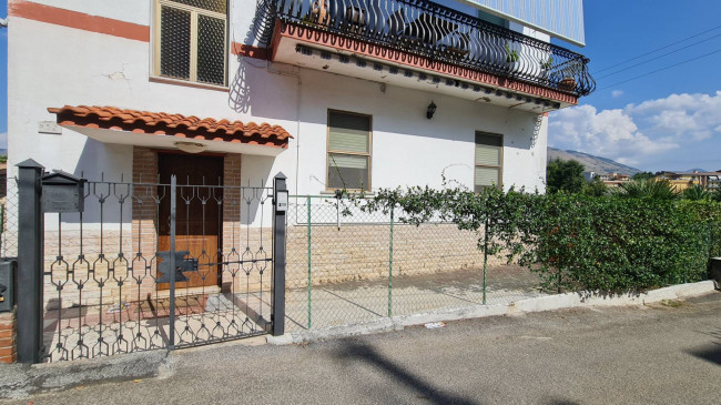 Casa indipendente in vendita a Priverno