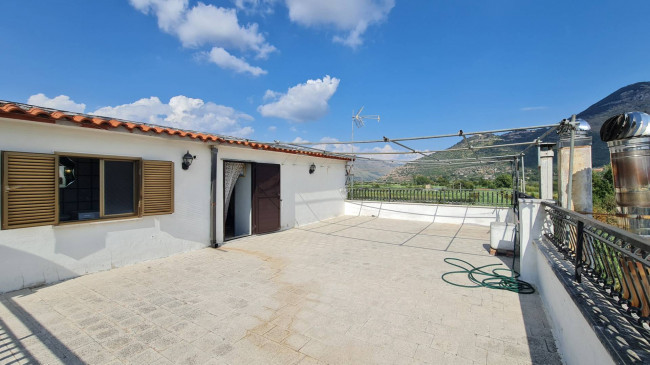 Casa indipendente in vendita a Priverno