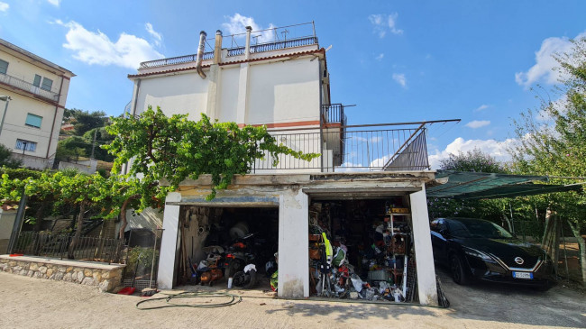 Casa indipendente in vendita a Priverno