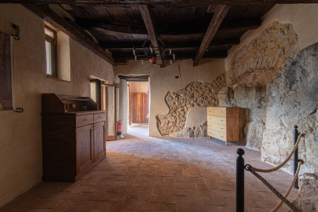 Palazzo storico in vendita a Prossedi