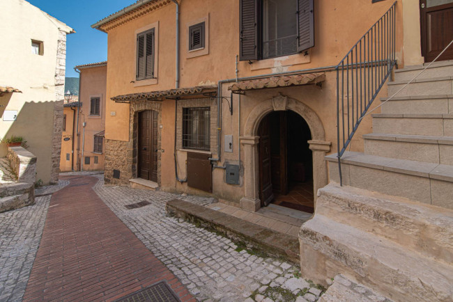 Palazzo storico in vendita a Prossedi