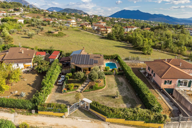 Villa for sale in Cassino