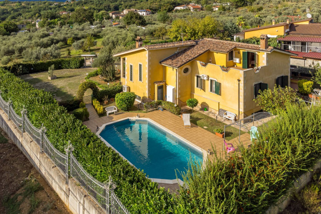 Villa for sale in Cassino