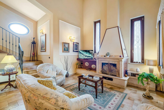Villa for sale in Cassino