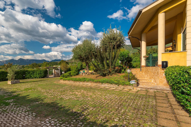 Villa for sale in Cassino