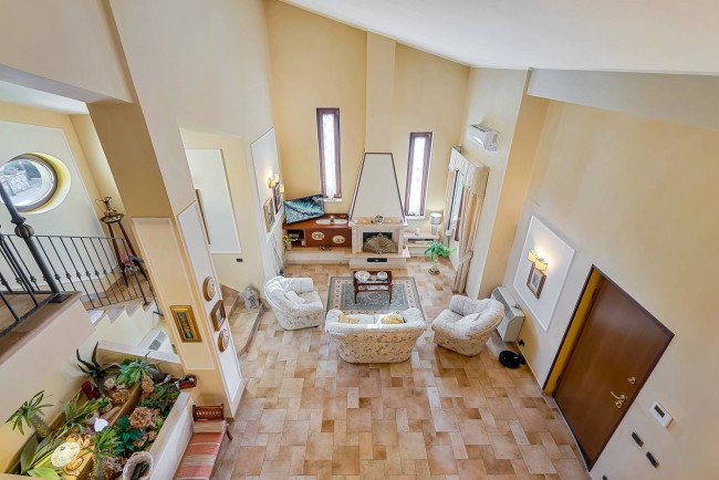 Villa for sale in Cassino