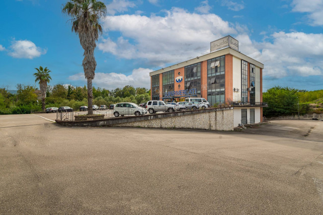 Commercial Property for sale in Pignataro Interamna