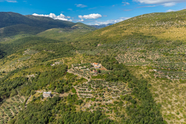 Villa for sale in Pontecorvo
