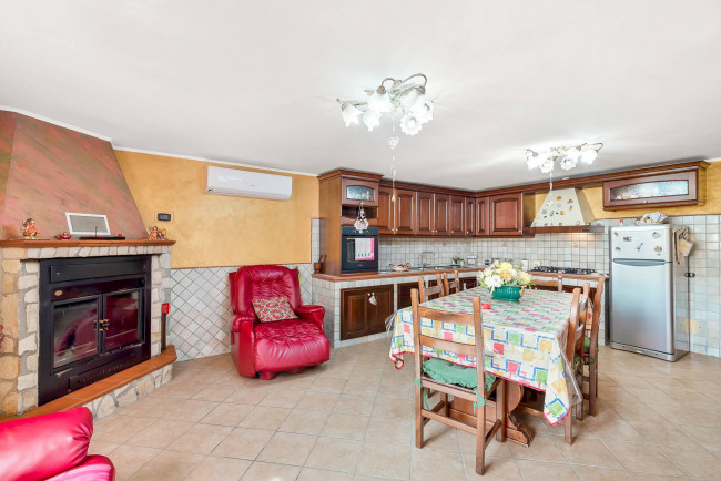 Villa for sale in Pontecorvo