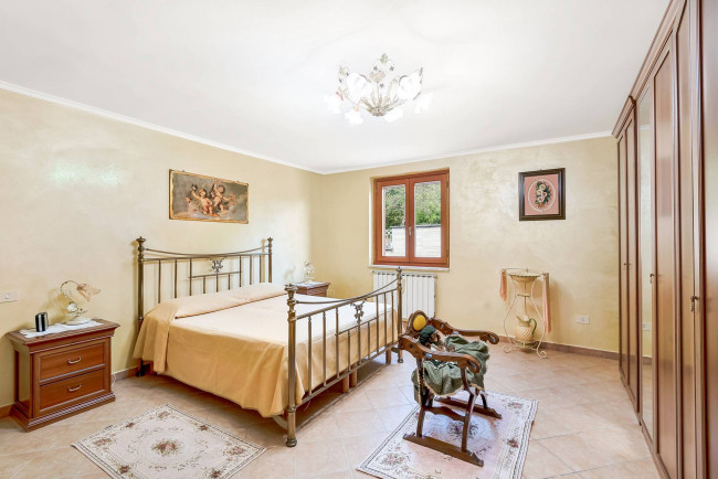 Villa for sale in Pontecorvo