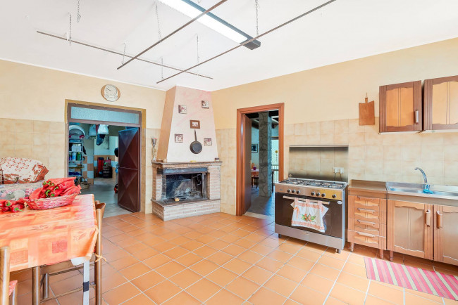 Villa for sale in Pontecorvo