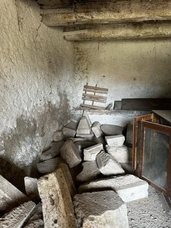 farmhouse for sale in Rocca d'Arce
