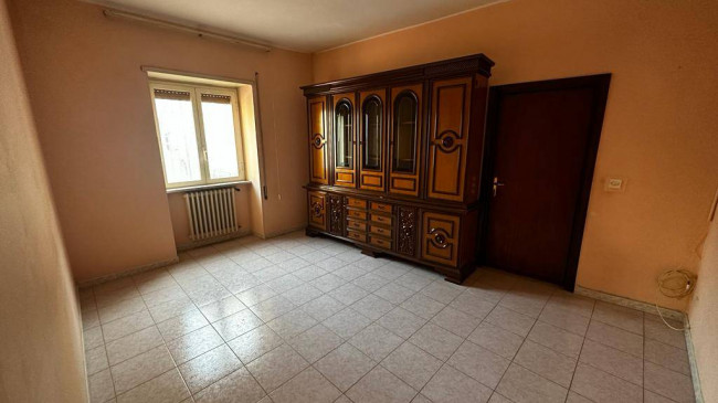 Palazzo intero stabile in vendita a Pontecorvo
