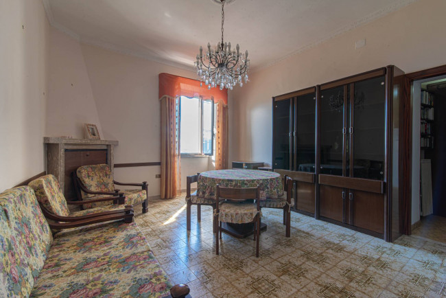 typical historical house for sale in Roccasecca