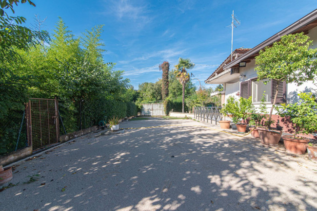 detached house for sale in Arce