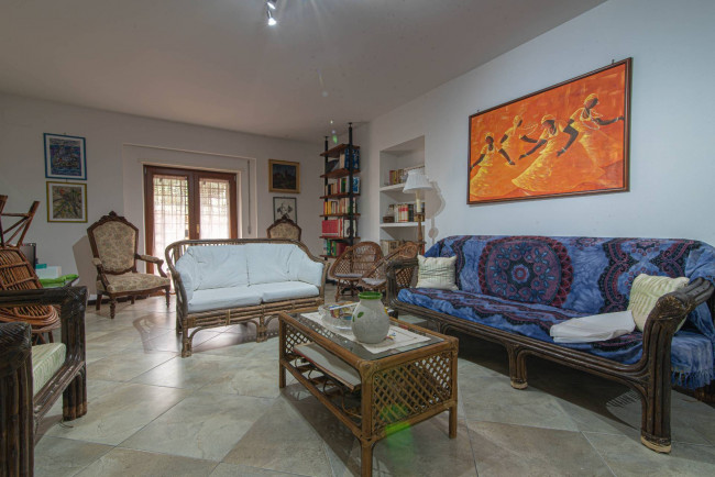 Villa for sale in Falvaterra