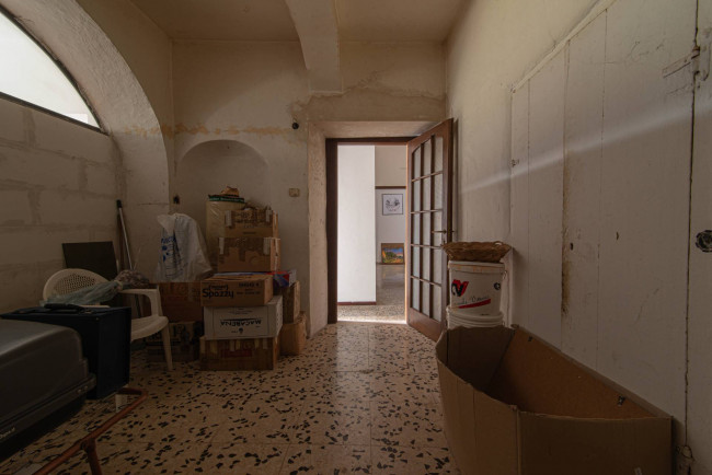 typical historical house for sale in Pescosolido