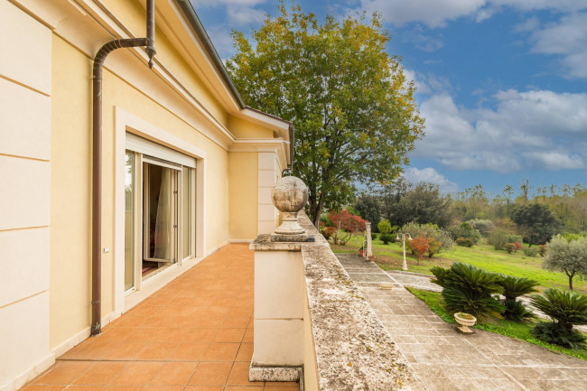 Villa for sale in Cassino