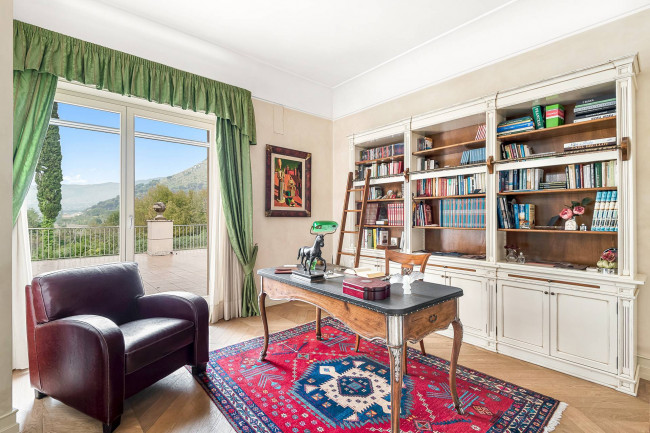 Villa for sale in Cassino