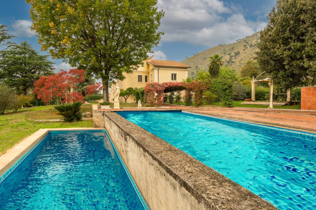 Villa for sale in Cassino