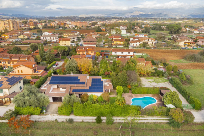 Villa for sale in Ceprano