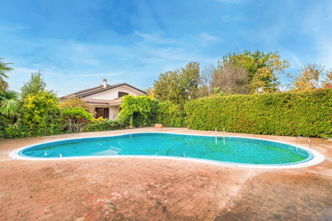 Villa for sale in Ceprano