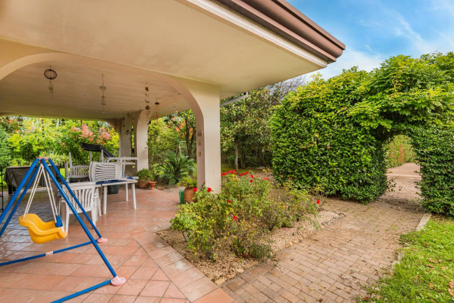 Villa for sale in Ceprano