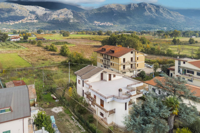 Villa for sale in Roccasecca