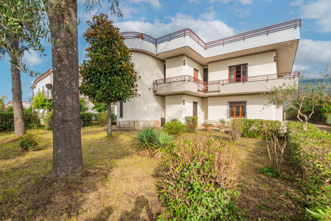 Villa for sale in Roccasecca